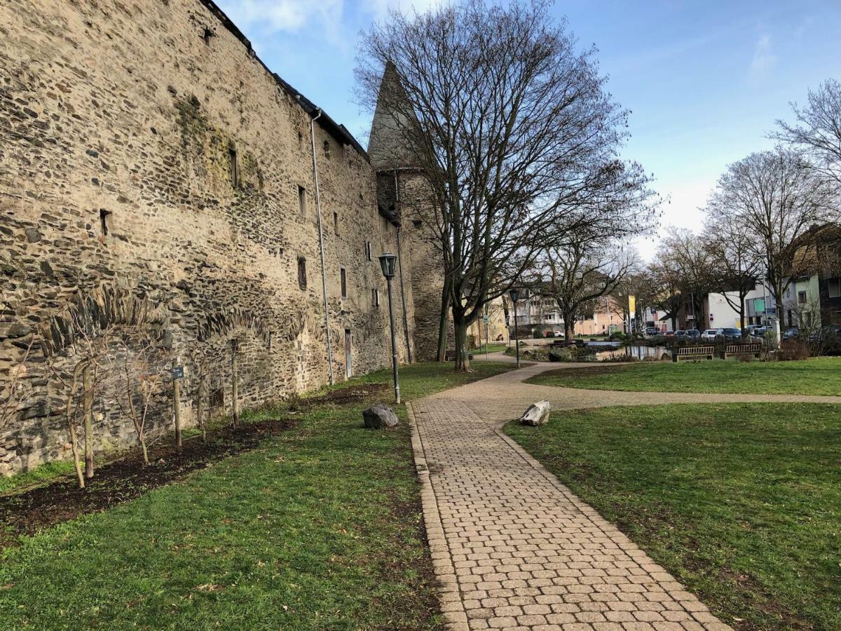 Ferienwohnung "An Der Stadtmauer" Andernach Exterior photo
